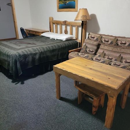 Willamette Pass Inn & Chalets Odell Lake المظهر الخارجي الصورة