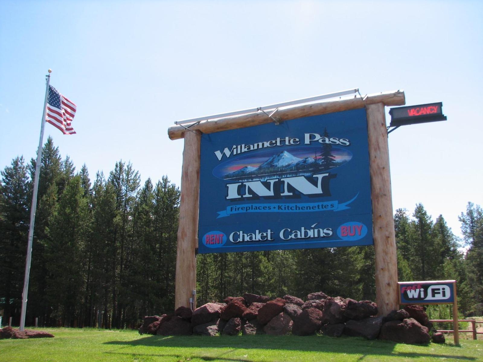Willamette Pass Inn & Chalets Odell Lake المظهر الخارجي الصورة