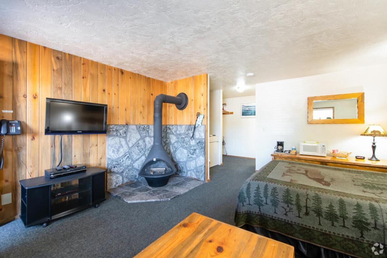 Willamette Pass Inn & Chalets Odell Lake المظهر الخارجي الصورة